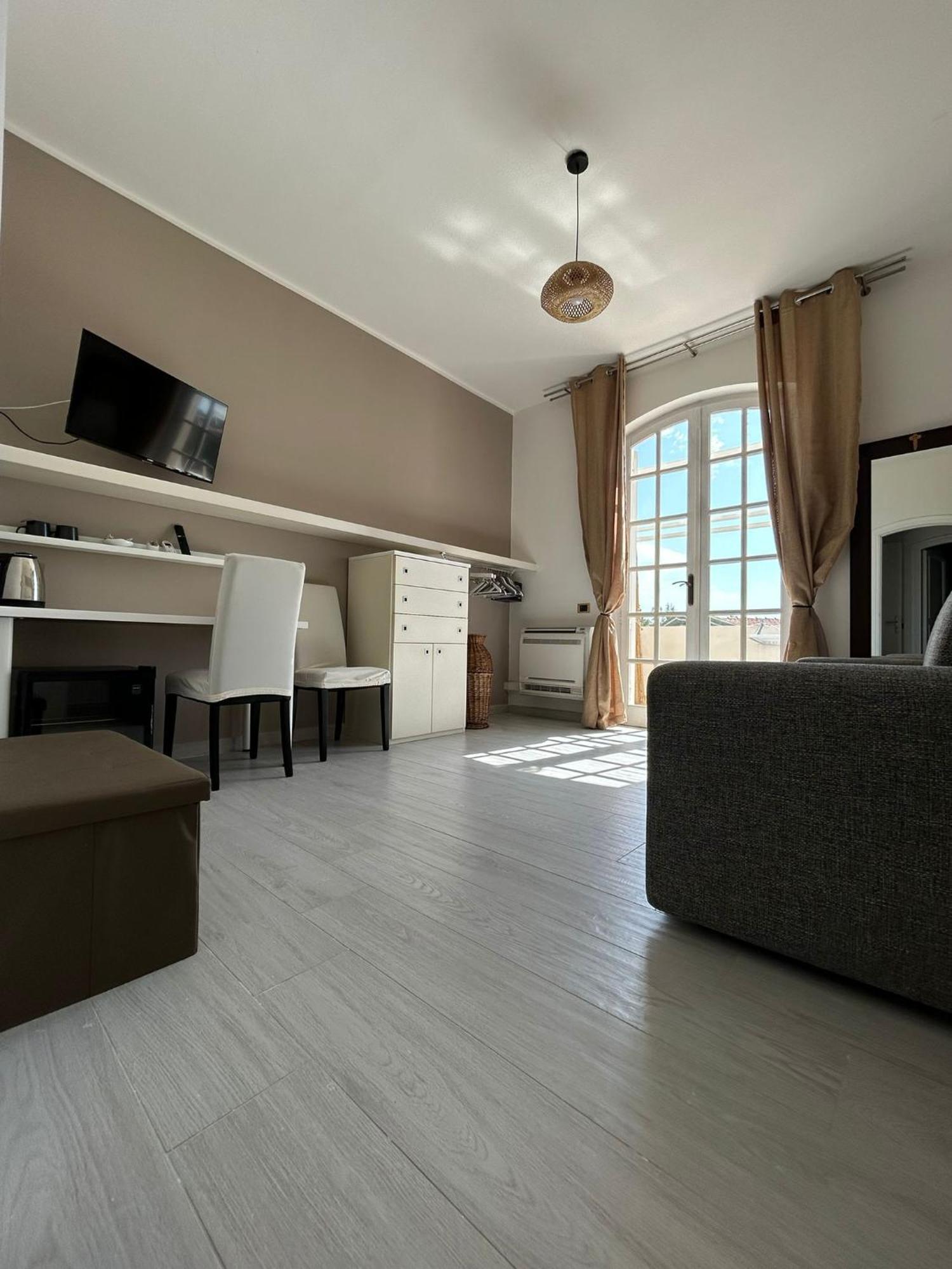 Bed And Breakfast Villa Teis Quartu Sant'Elena Ngoại thất bức ảnh